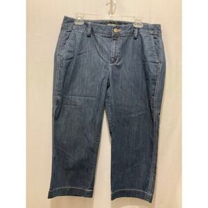 Eddie Bauer Women 12 Blue Denim Capri Pants Stretch Cropped Mid Rise WPL 9647